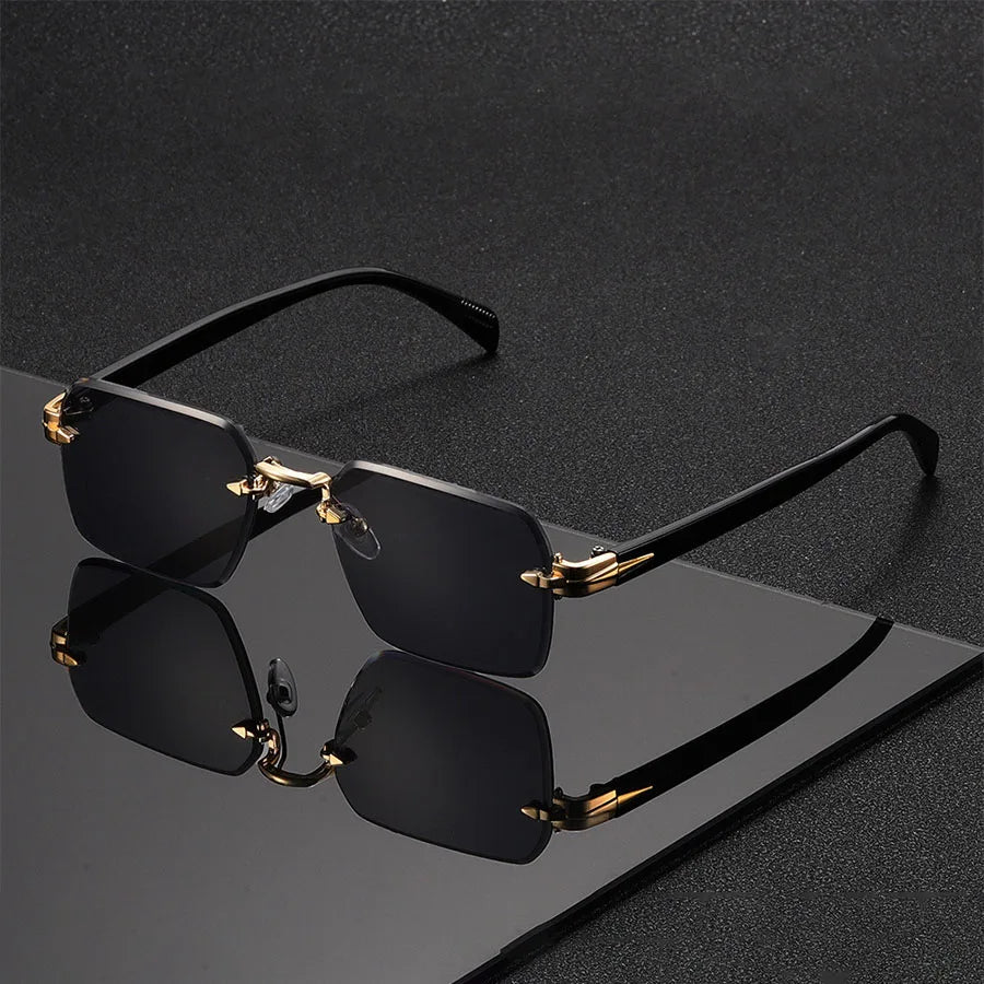 LUCÉN™ Signature Square Shades
