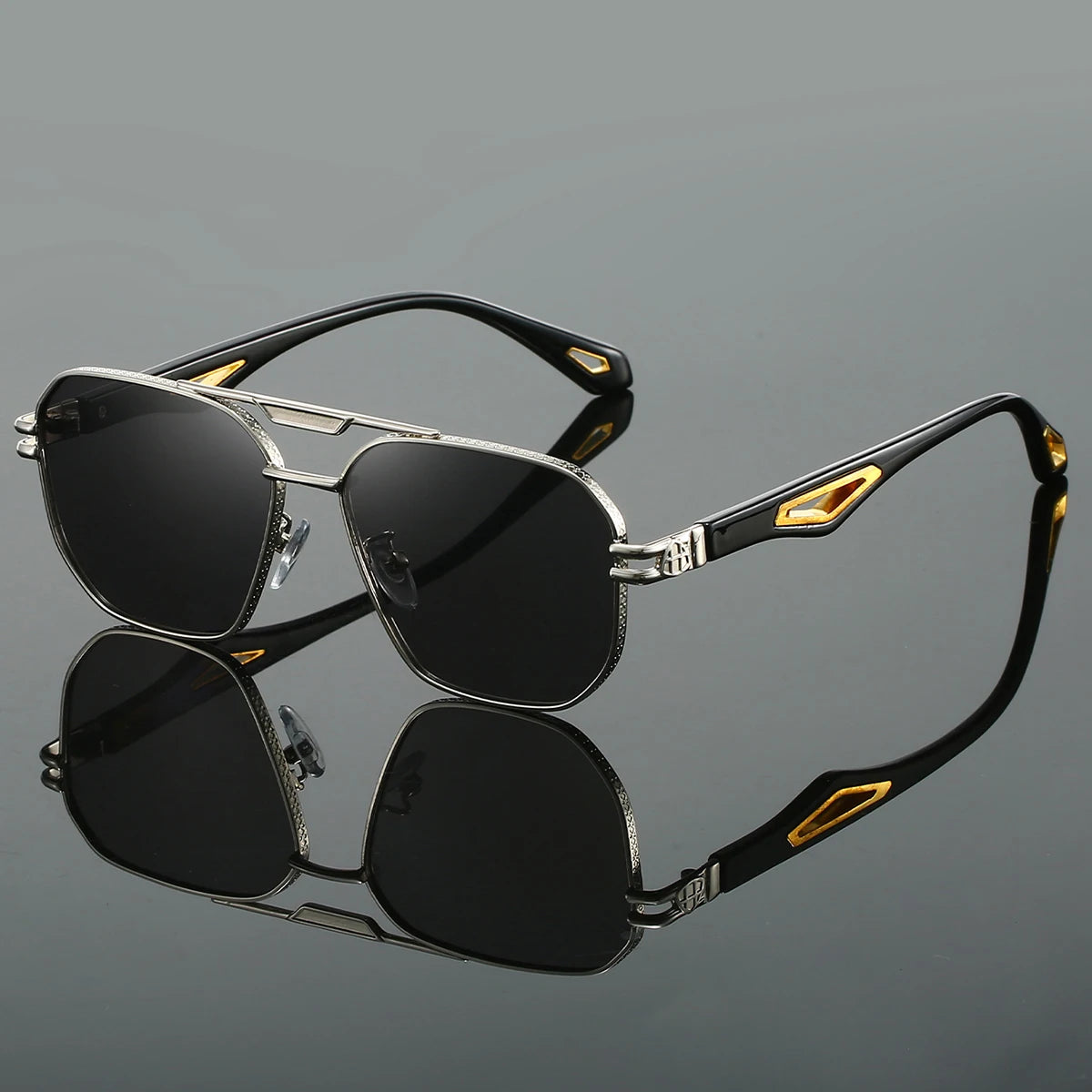 MONARCH™ Vintage Square Shades